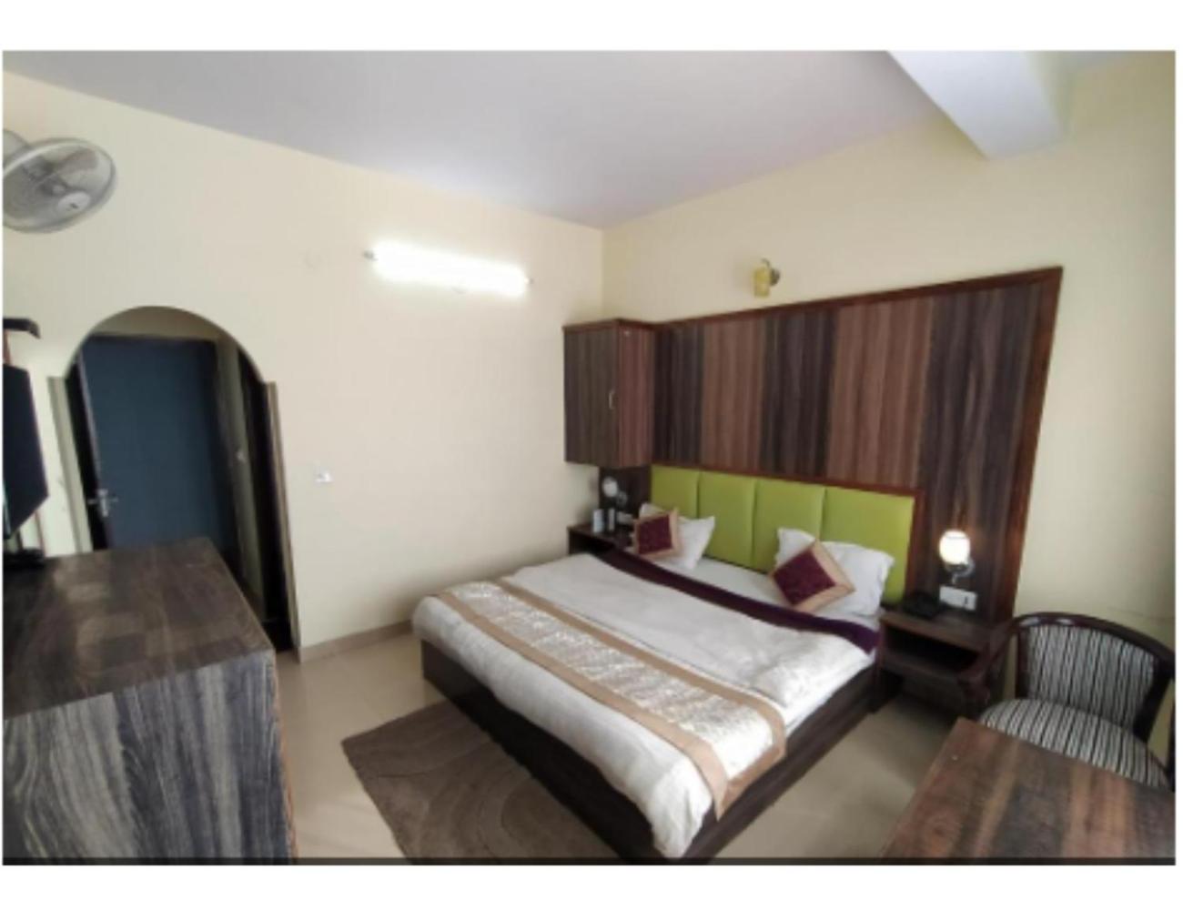 Hotel Super Mall Residency, มัสซูรี ภายนอก รูปภาพ